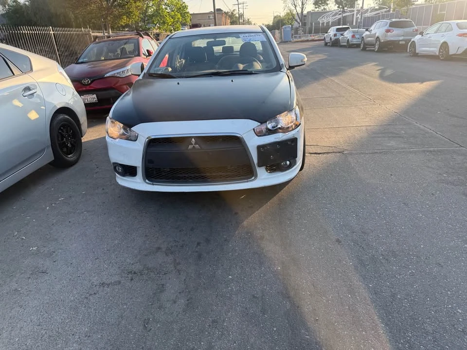 2015 Mitsubishi Lancer 9th Gen - Image 10 of 17