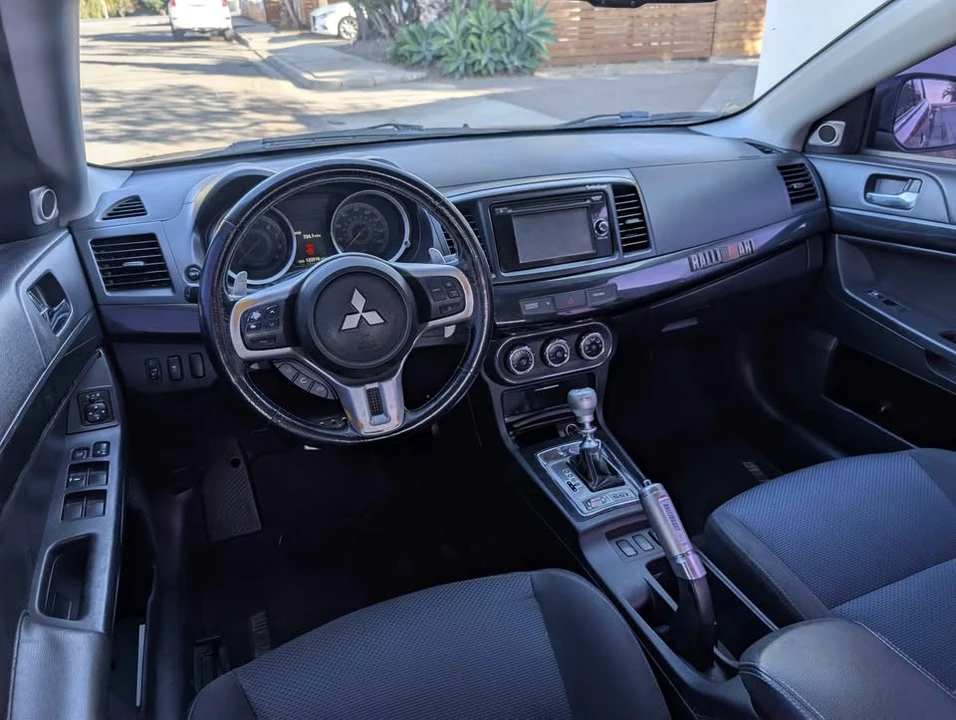 2015 Mitsubishi Lancer 10th Gen - Image 17 of 19
