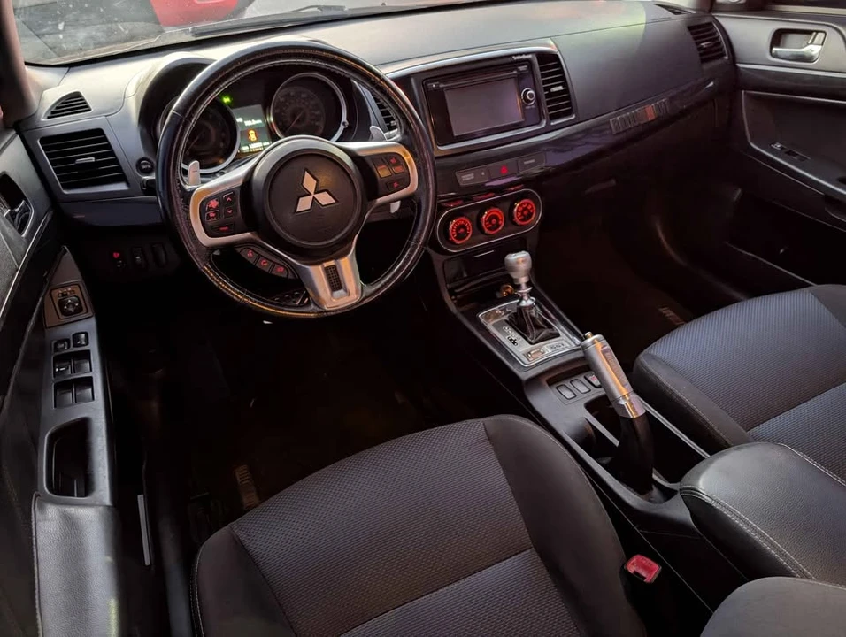 2015 Mitsubishi Lancer 10th Gen - Image 13 of 19