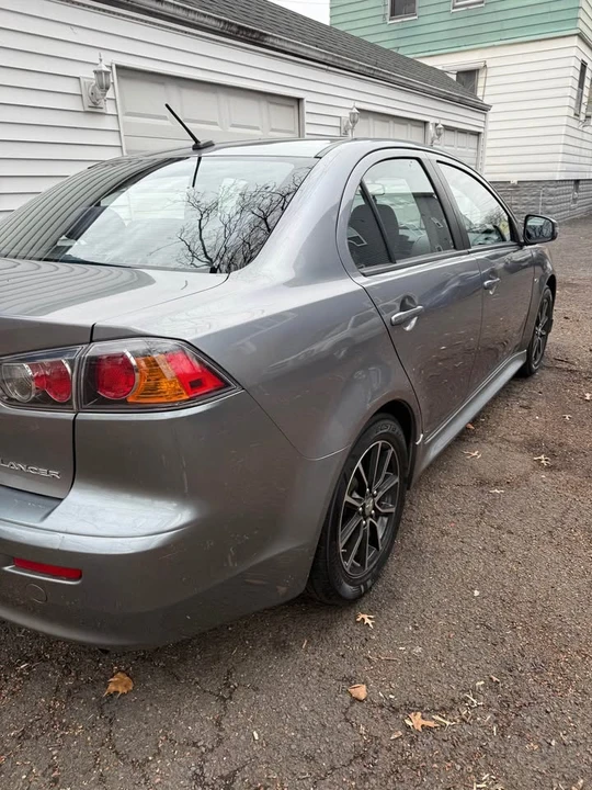 2015 Mitsubishi Lancer 10th Gen - Image 2 of 5
