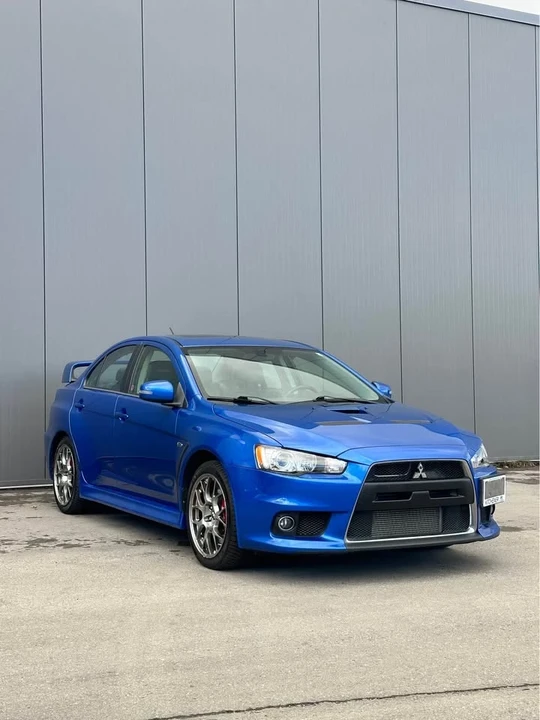 2015 Mitsubishi Lancer Evolution X 9th Gen - Image 2 of 12