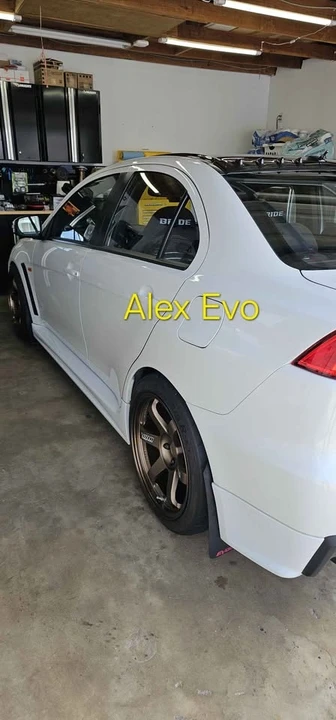 2015 Mitsubishi Lancer Evolution X 9th Gen - Image 10 of 18