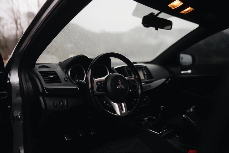 2015 Mitsubishi Lancer Evolution X 9th Gen - Image 6 of 6
