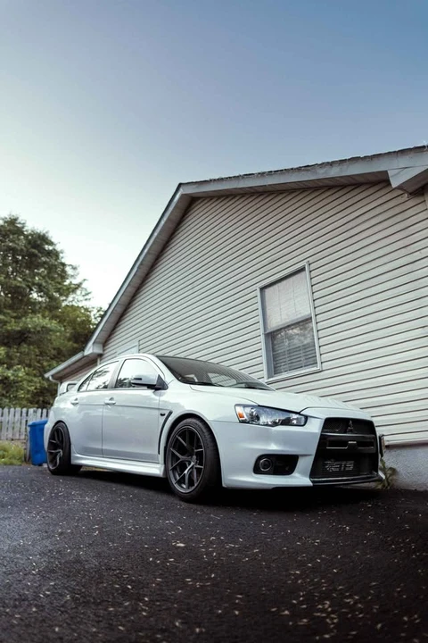 2015 Mitsubishi Lancer Evolution X 9th Gen - Image 2 of 8