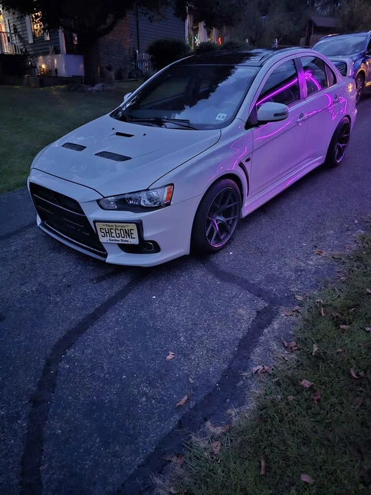 2015 Mitsubishi Lancer Evolution X 9th Gen - Image 4 of 8