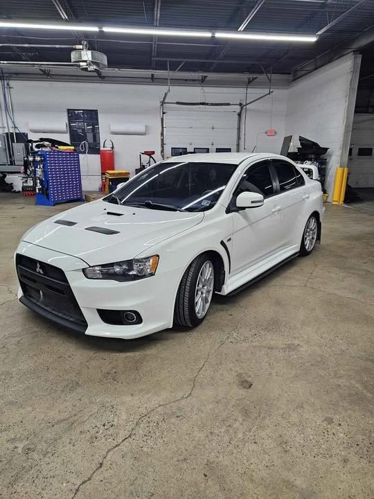 2015 Mitsubishi Lancer Evolution X 9th Gen - Image 2 of 17