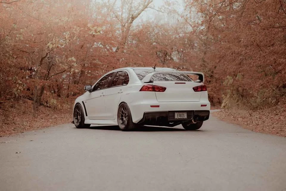 2015 Mitsubishi Lancer Evolution X 9th Gen - Image 2 of 20