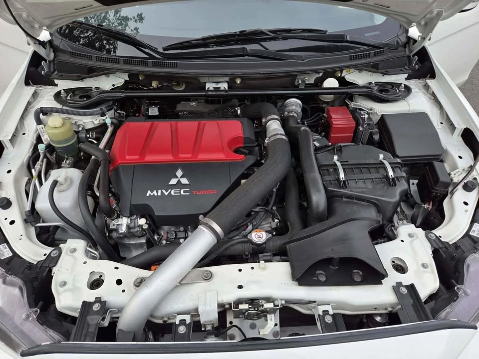 2015 Mitsubishi Lancer Evolution X 9th Gen - Image 10 of 18