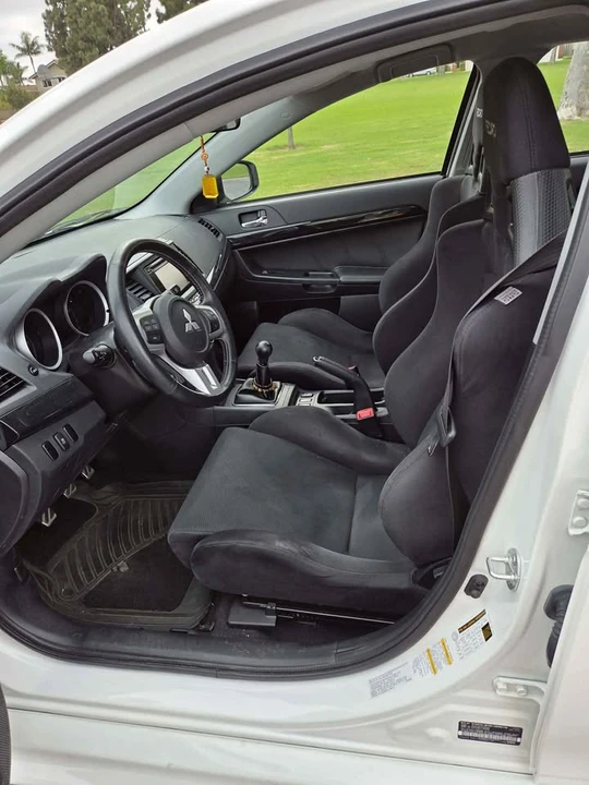 2015 Mitsubishi Lancer Evolution X 9th Gen - Image 14 of 18