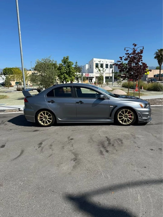 2015 Mitsubishi Lancer Evolution X 9th Gen - Image 2 of 17