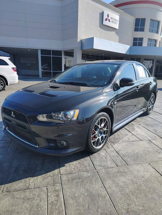 2015 Mitsubishi Lancer Evolution X 9th Gen - Image 2 of 11