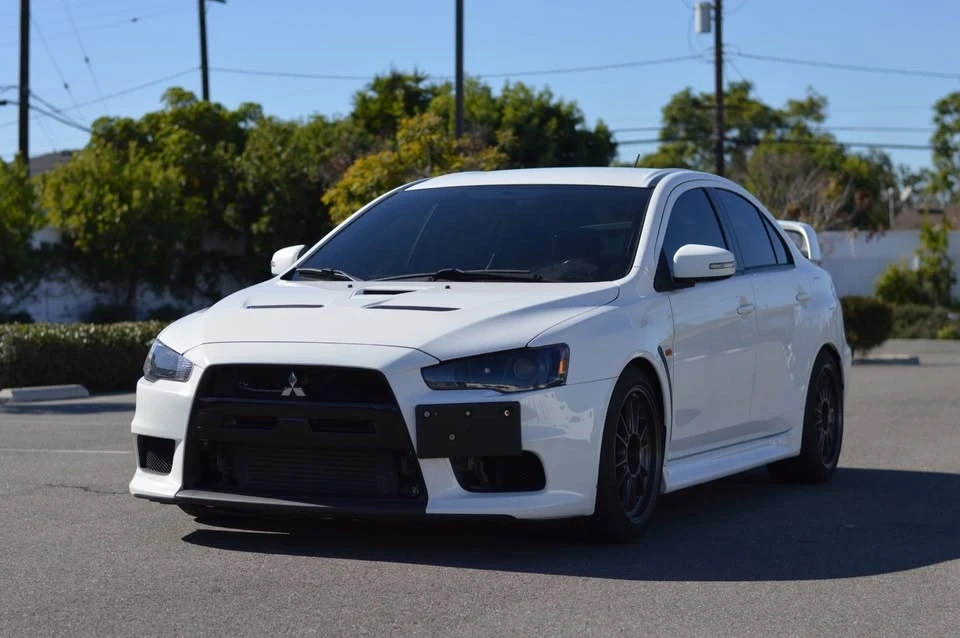 2015 Mitsubishi Lancer Evolution X 9th Gen - Image 2 of 20