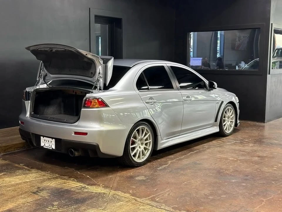 2015 Mitsubishi Lancer Evolution X 9th Gen - Image 13 of 19