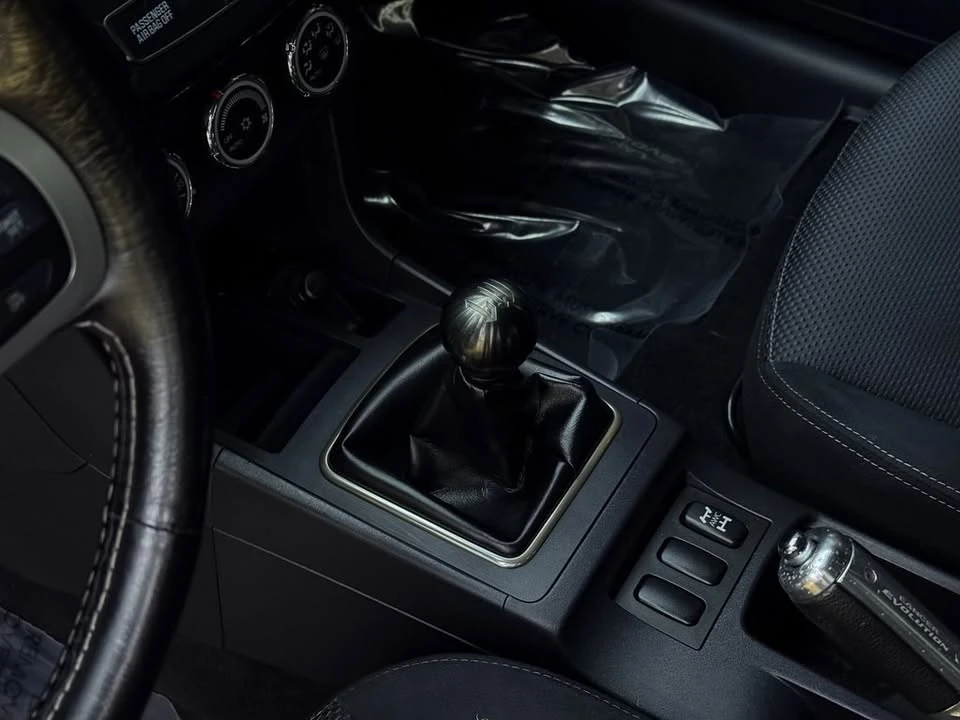2015 Mitsubishi Lancer Evolution X 9th Gen - Image 13 of 16