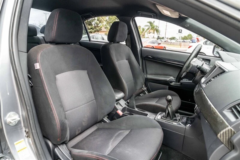 2015 Mitsubishi Lancer 10th Gen - Image 16 of 18