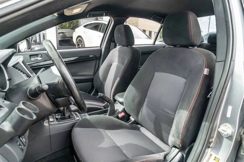 2015 Mitsubishi Lancer 10th Gen - Image 4 of 18