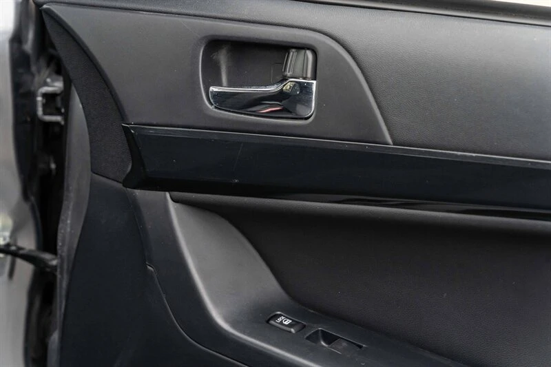 2015 Mitsubishi Lancer 10th Gen - Image 15 of 18