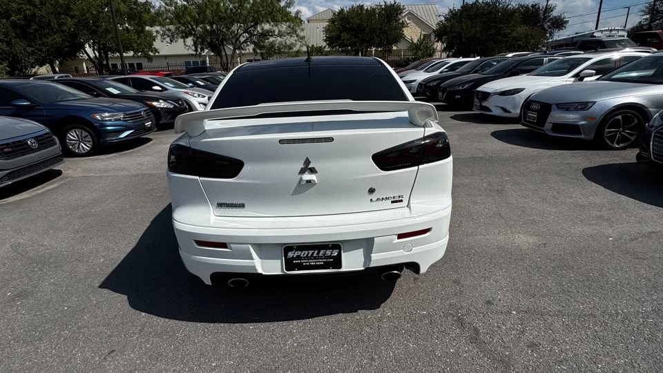 2015 Mitsubishi Lancer 10th Gen - Image 8 of 19