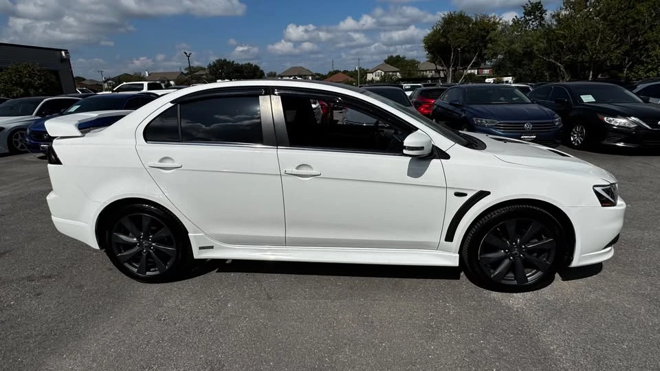2015 Mitsubishi Lancer 10th Gen - Image 5 of 19