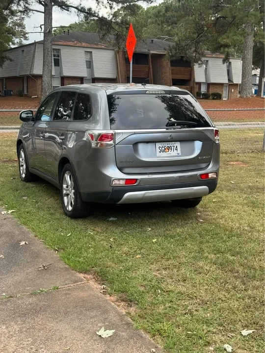 2015 Mitsubishi Outlander - Image 5 of 5