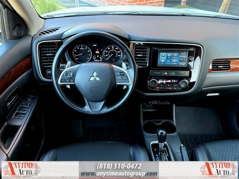 2015 Mitsubishi Outlander - Image 11 of 20
