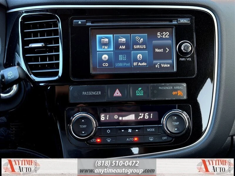 2015 Mitsubishi Outlander - Image 16 of 20
