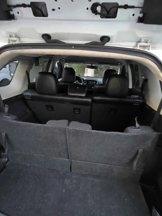 2015 Mitsubishi Outlander - Image 7 of 10