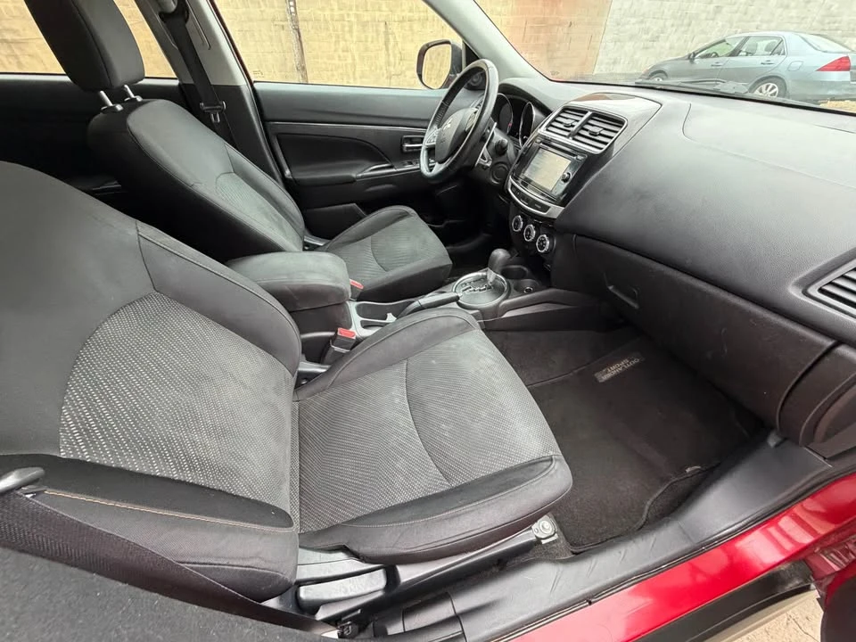 2015 Mitsubishi Outlander - Image 12 of 14