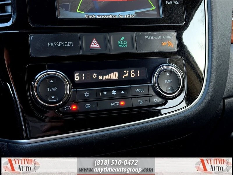 2015 Mitsubishi Outlander - Image 18 of 20