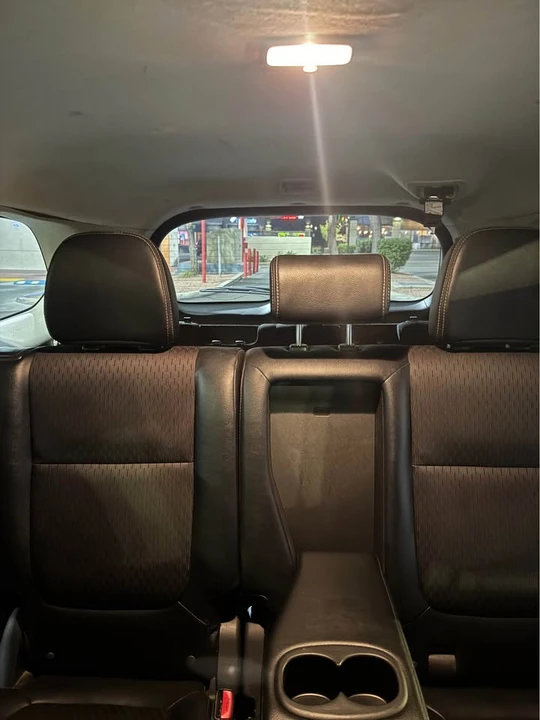 2015 Mitsubishi Outlander - Image 4 of 11