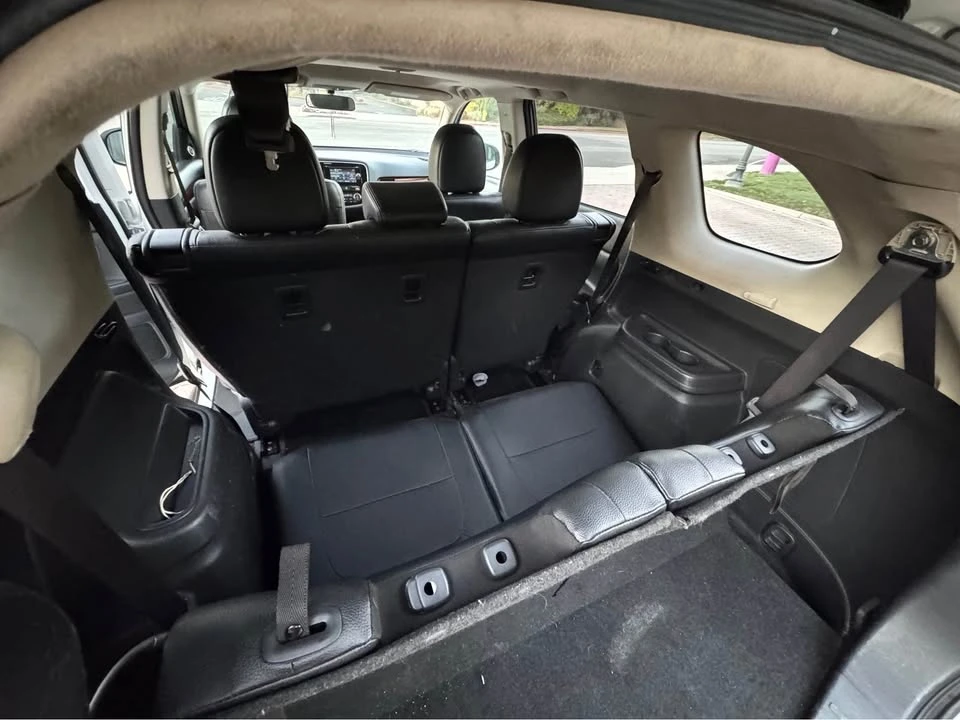 2015 Mitsubishi Outlander - Image 11 of 15