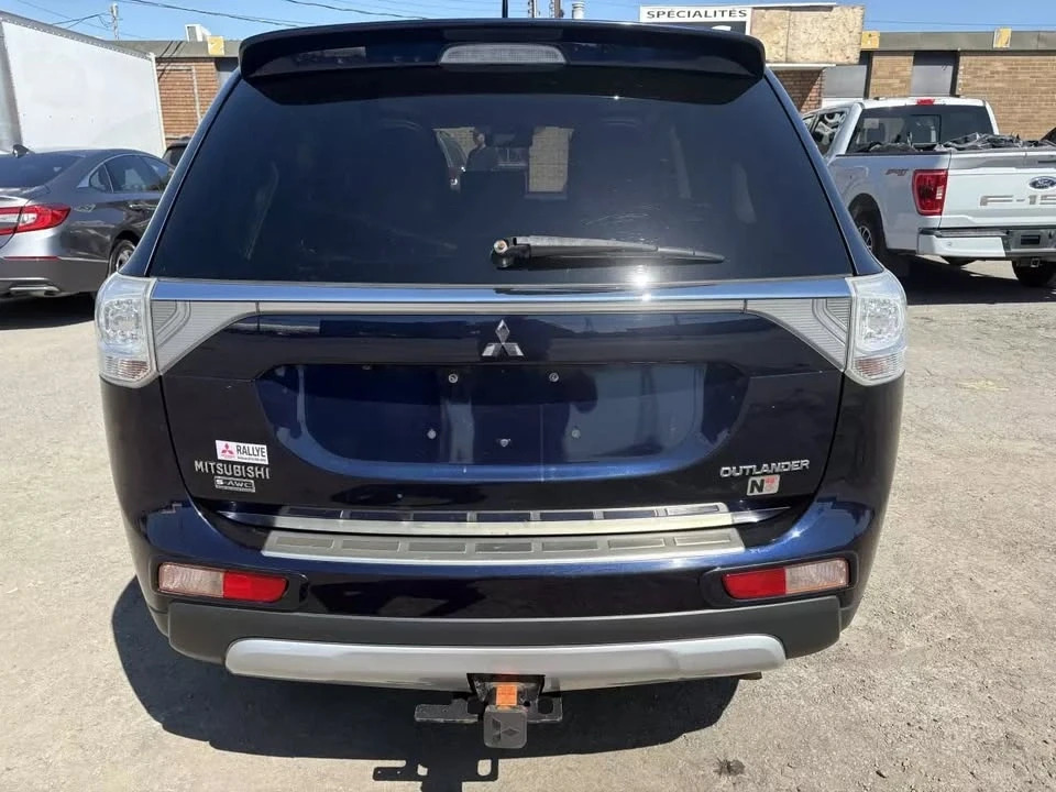 2015 Mitsubishi Outlander - Image 7 of 20