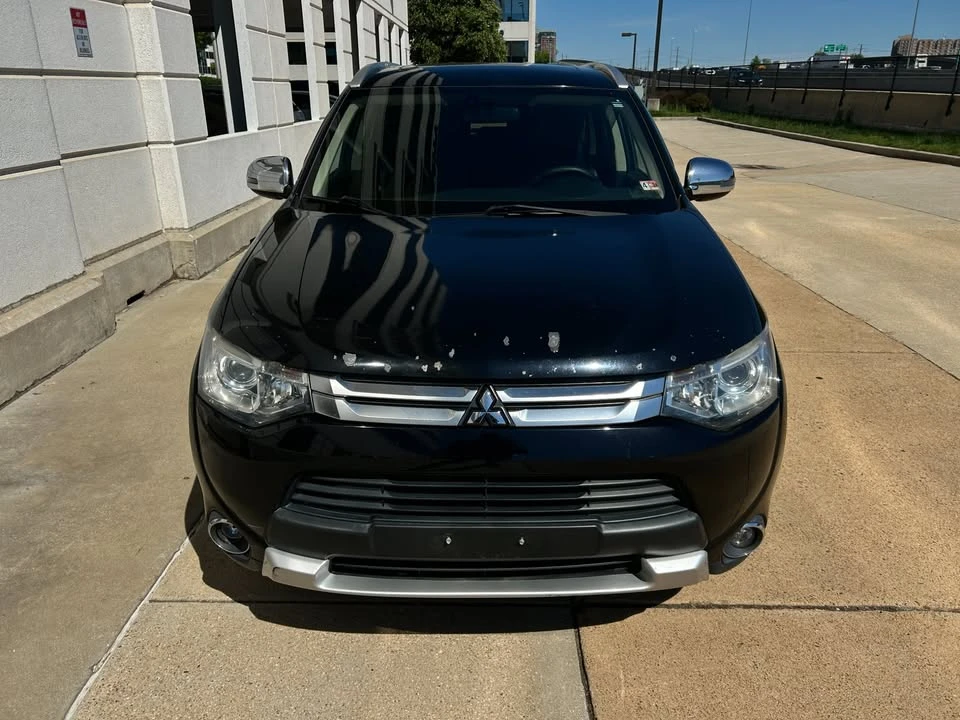 2015 Mitsubishi Outlander - Image 2 of 14