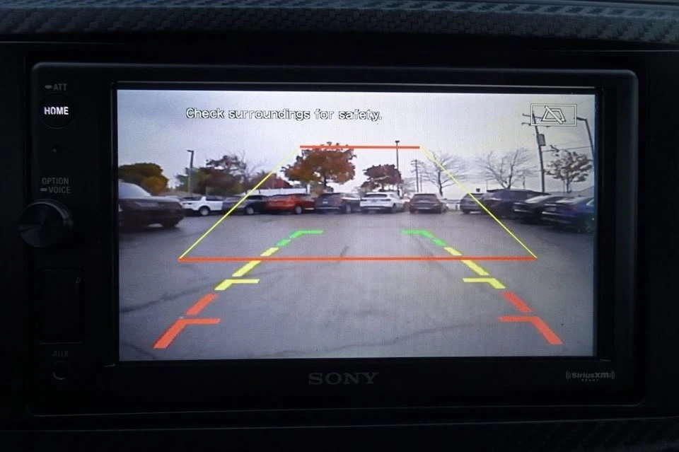 2015 Mitsubishi Outlander - Image 17 of 19