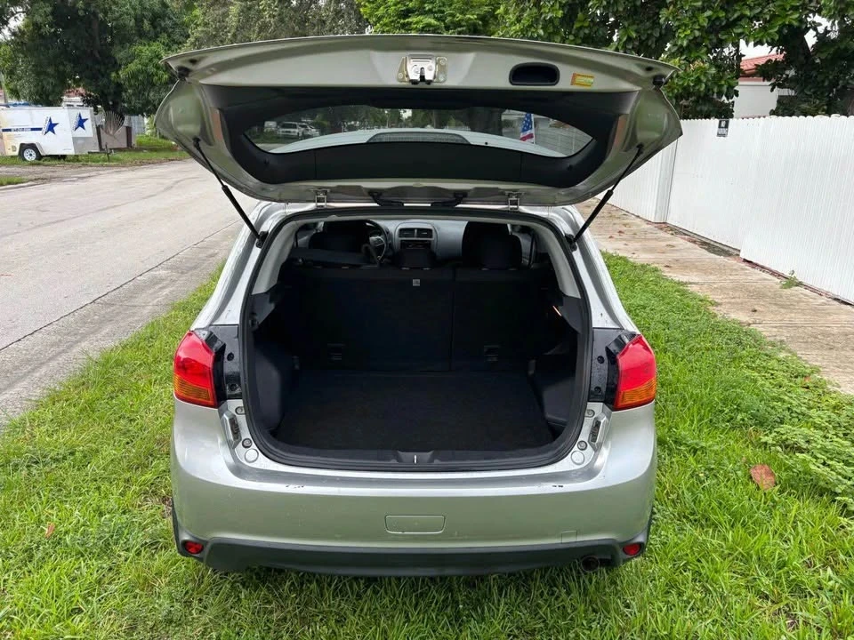 2015 Mitsubishi Outlander - Image 7 of 15