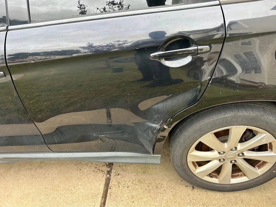 2015 Mitsubishi Outlander - Image 5 of 8