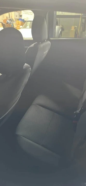 2015 Mitsubishi Outlander - Image 3 of 4