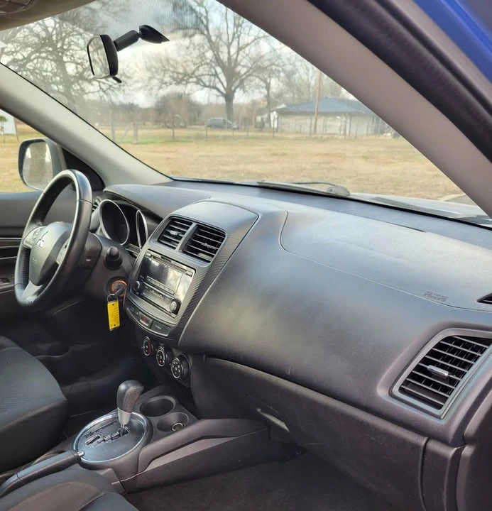 2015 Mitsubishi Outlander - Image 13 of 14