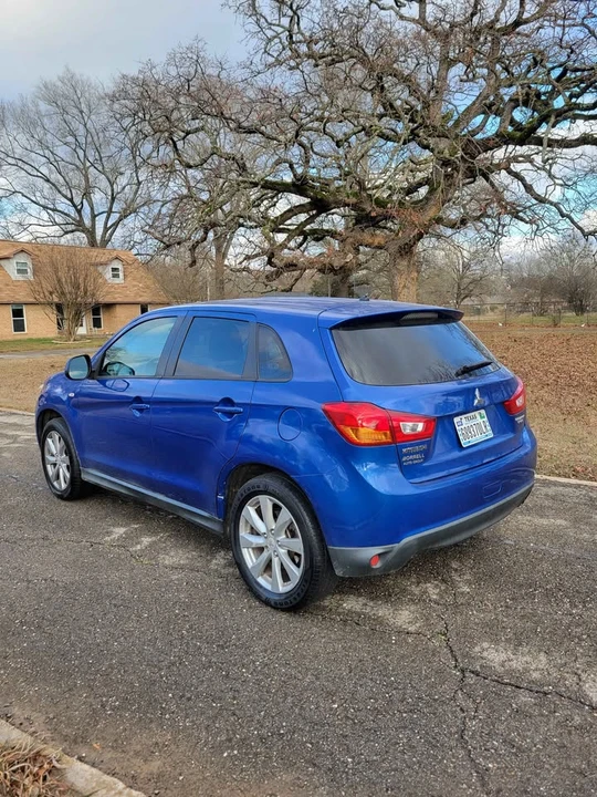 2015 Mitsubishi Outlander - Image 5 of 14