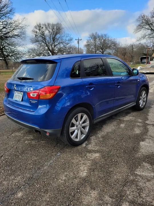 2015 Mitsubishi Outlander - Image 6 of 14