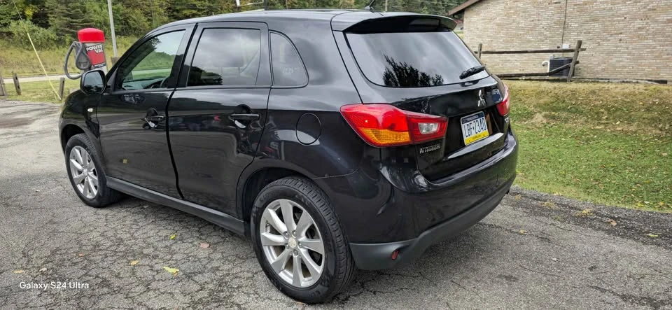 2015 Mitsubishi Outlander - Image 19 of 19