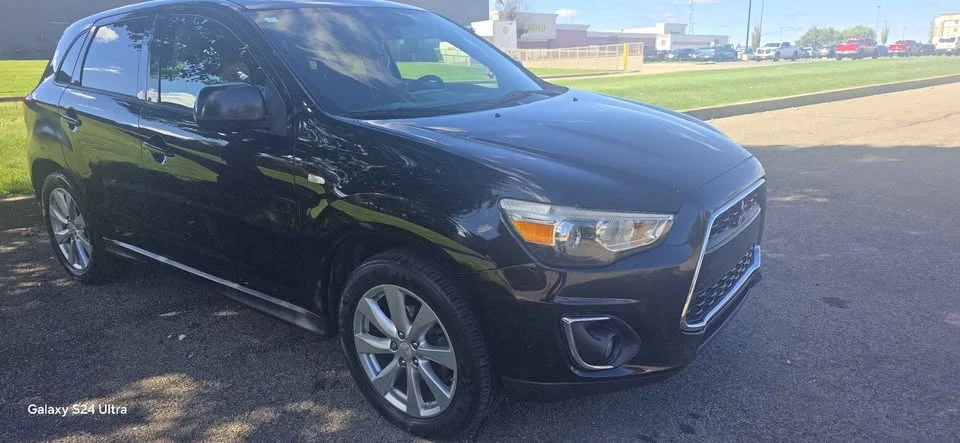 2015 Mitsubishi Outlander - Image 3 of 20