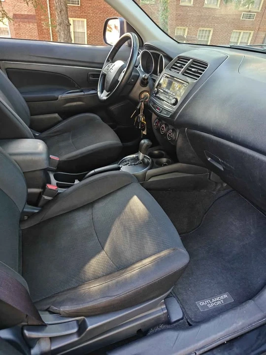 2015 Mitsubishi Outlander - Image 7 of 20