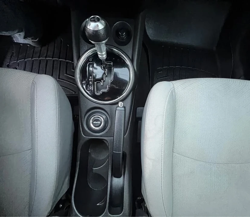 2015 Mitsubishi Outlander - Image 17 of 20