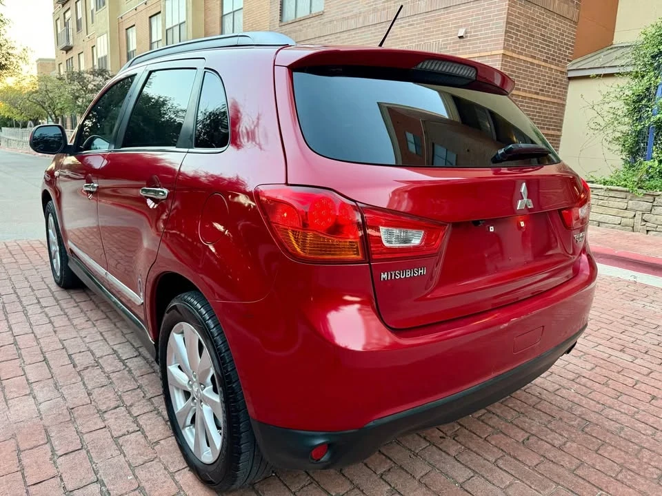 2015 Mitsubishi Outlander - Image 4 of 20