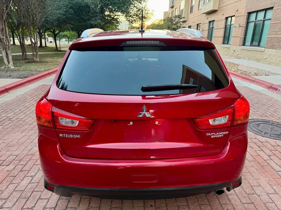 2015 Mitsubishi Outlander - Image 5 of 20