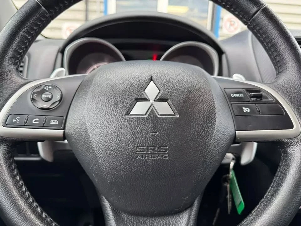 2015 Mitsubishi RVR - Image 8 of 19
