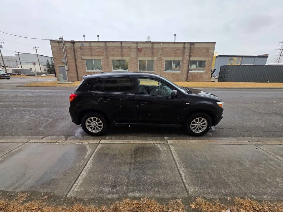 2015 Mitsubishi RVR - Image 11 of 13