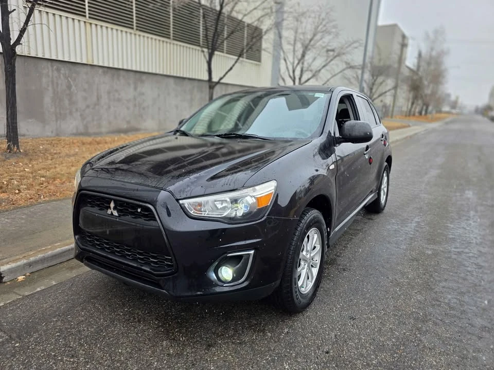 2015 Mitsubishi RVR - Image 9 of 13
