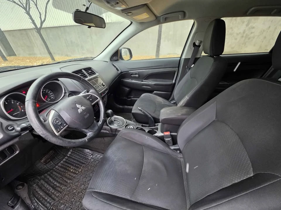 2015 Mitsubishi RVR - Image 6 of 13